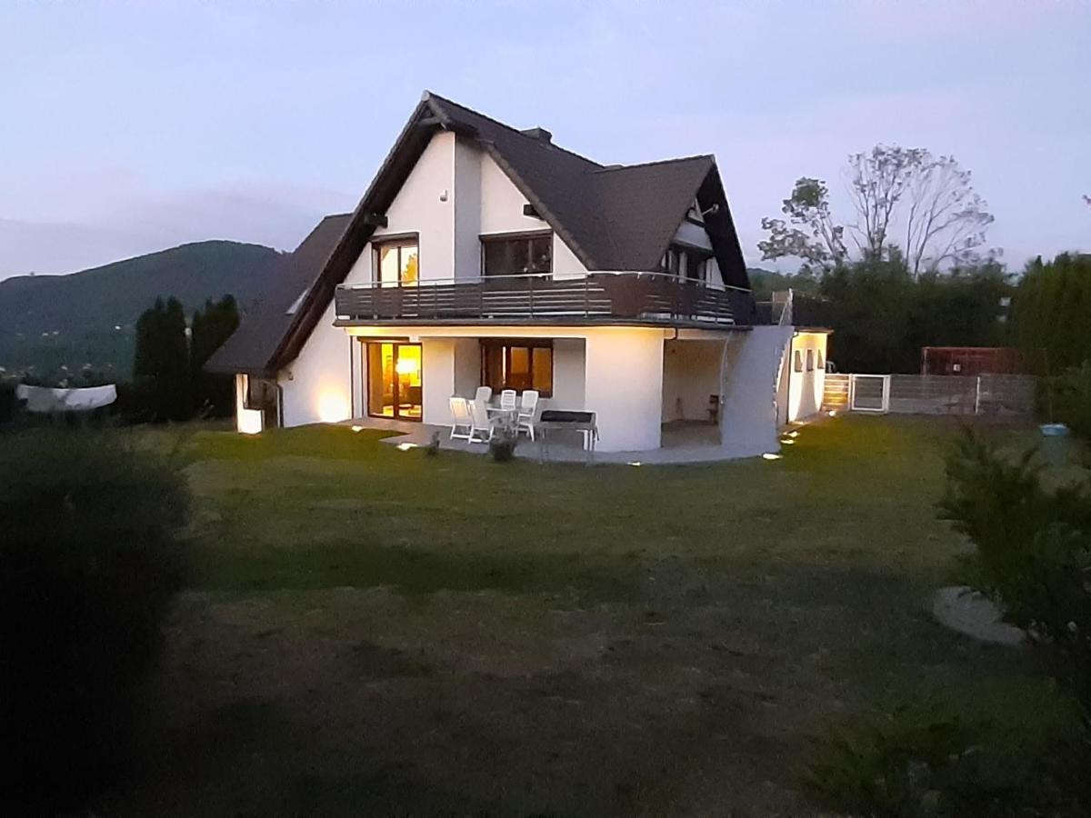 To Tu Dom Villa Brenna Bagian luar foto