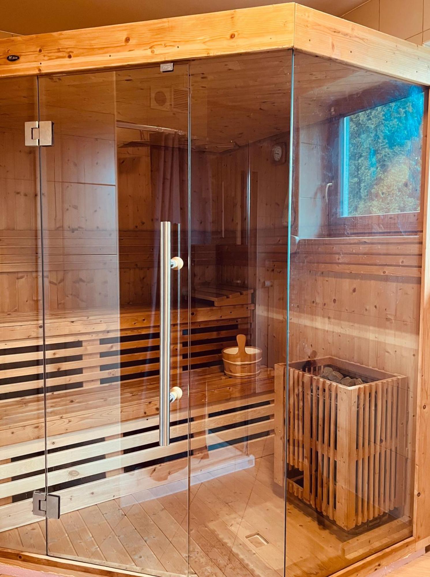 To Tu Dom Villa Brenna Bagian luar foto